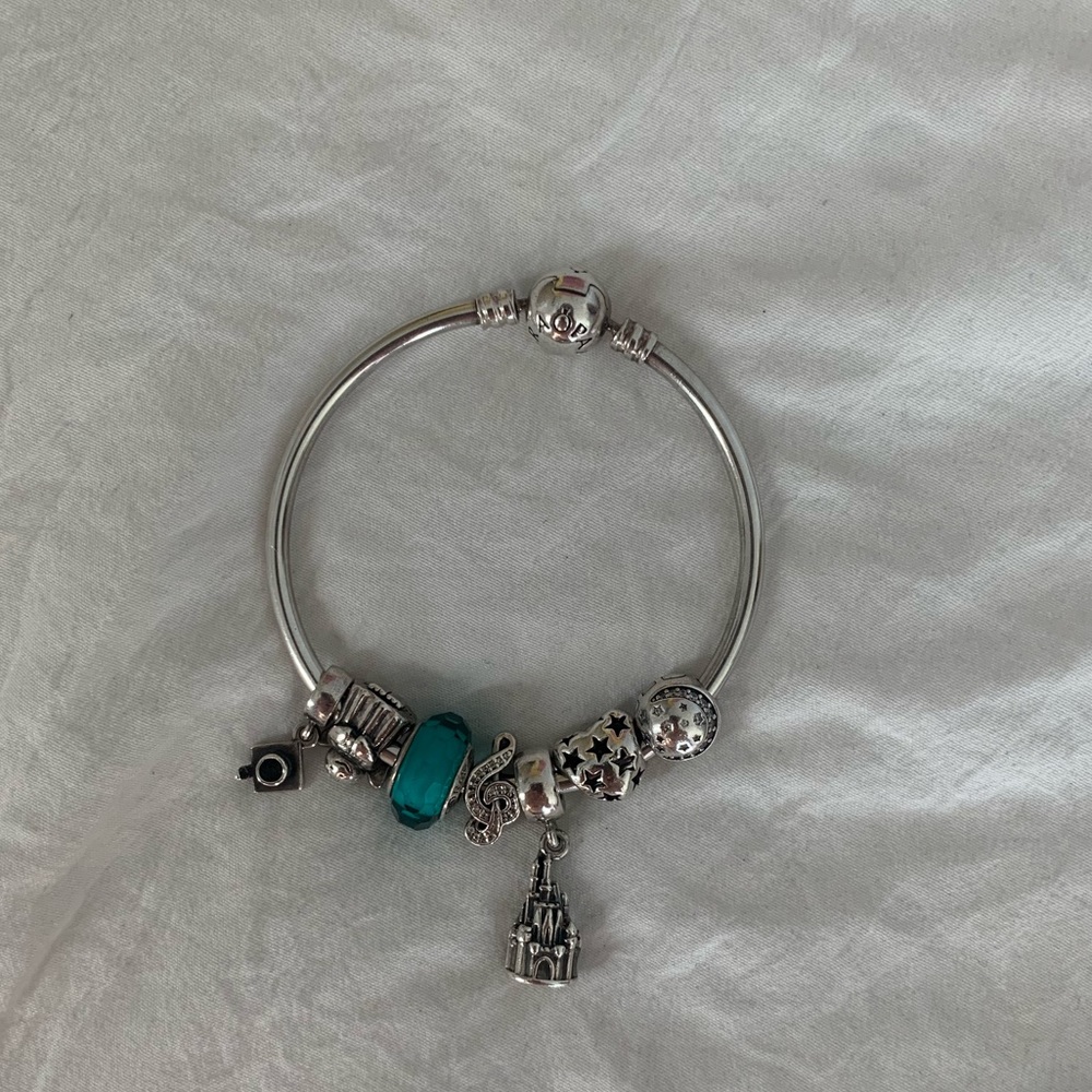 Pandora Bangle (CHARMS NOT INCLUDED)